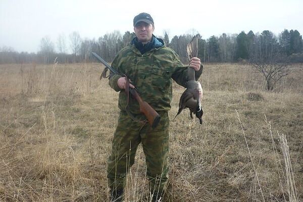  ,   Viktor, 49 ,   ,   , c 