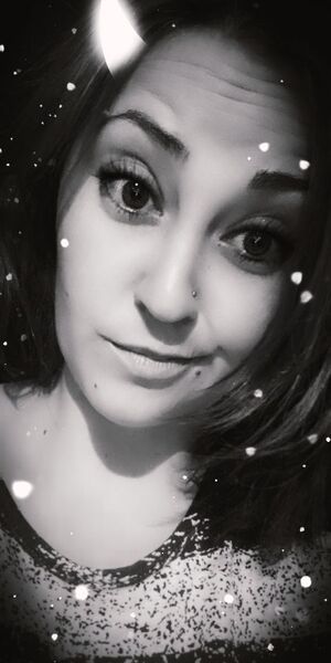  ,   Darina, 31 ,   c 