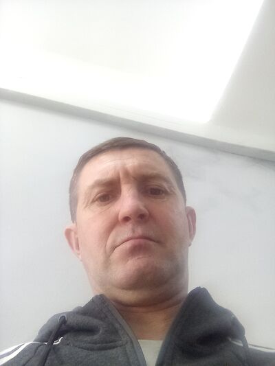  ,   Vadim, 49 ,   ,   