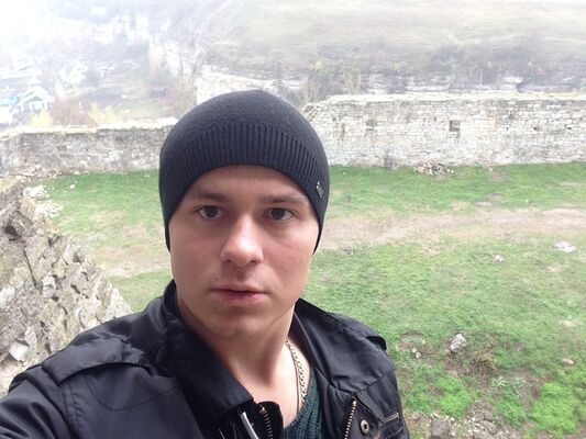  -,   Maks, 29 ,   