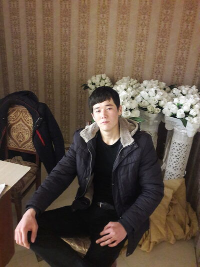  ,   Baxitli, 30 ,  