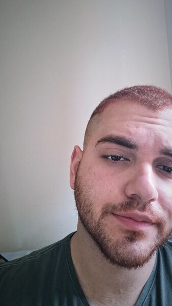  ,   Aleksandar, 22 ,   ,   