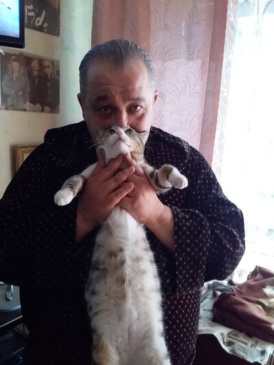 ,   Sasha, 56 ,   c 