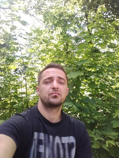  ,   Stark, 32 ,   c 