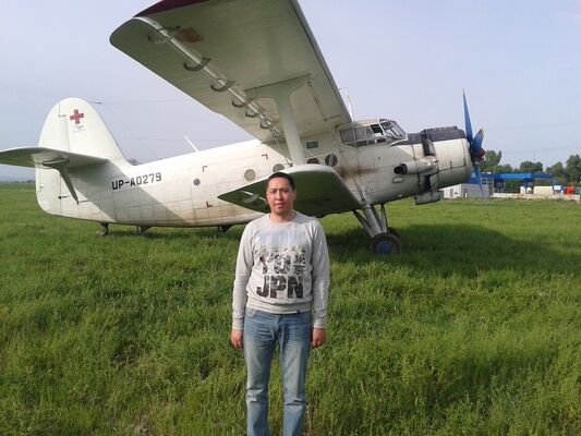  ,   Rinat, 42 ,   