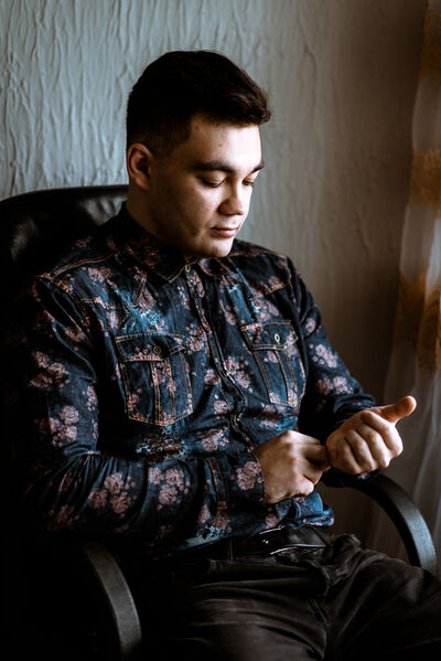  ,   Alex, 27 ,   ,   , c , 