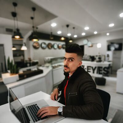  ,   Mahdi, 28 ,   ,   