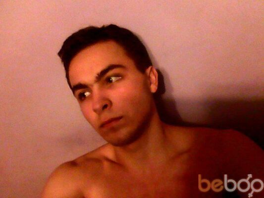  ,   Macclai, 32 ,   ,   , c 