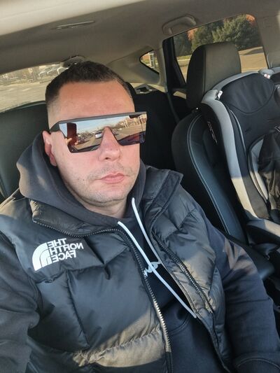  ,   Vova, 37 ,   ,   