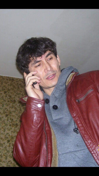  ,   Erik, 47 ,   ,   , c , 