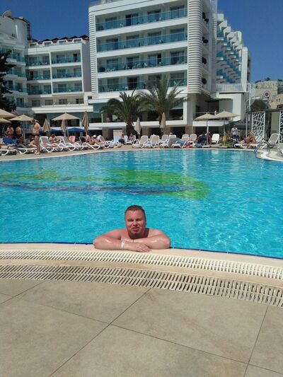  ,   Maksim, 33 ,   ,   , c 