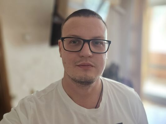  ,   Leonid, 30 ,     , c 