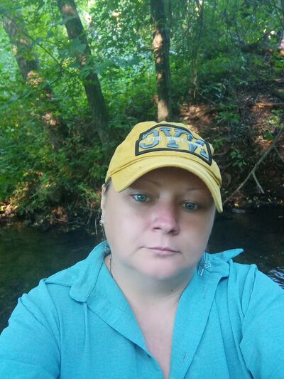  ,   Maria, 38 ,   c 