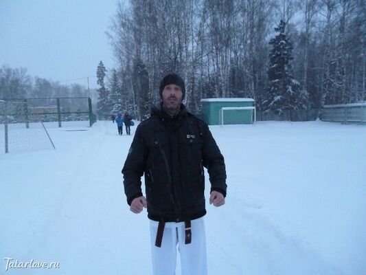  ,   Samir, 46 ,   