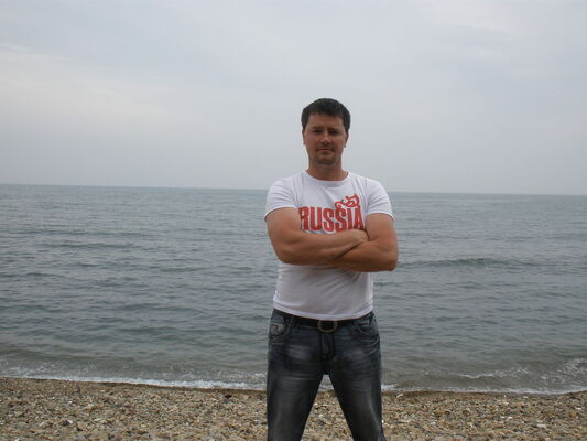  ,   Ruslan, 44 ,     , c 