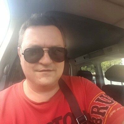  ,   Slava, 54 ,  