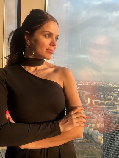  ,   Zhenya, 37 ,   ,   
