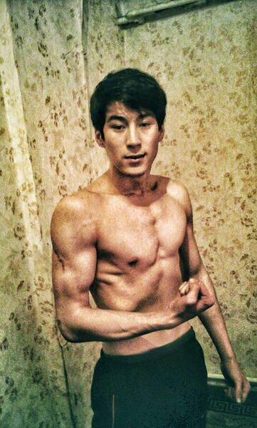  ,   Daniyar, 30 ,   ,   , c 
