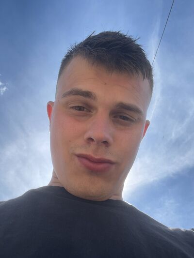   ,   Ivan, 23 ,   ,   