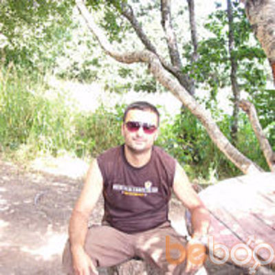  ,   Artur, 45 ,   