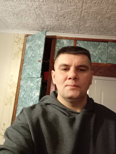  ,   Maxim, 44 ,     , c 