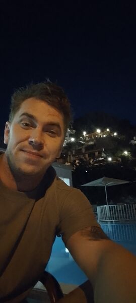  ,   Leonid, 32 ,   ,   