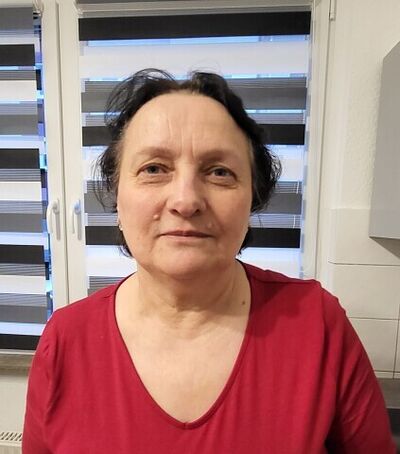  Essen,   , 61 ,   c 