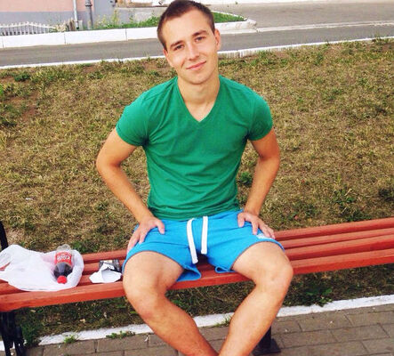  ,   Maksim, 34 ,   