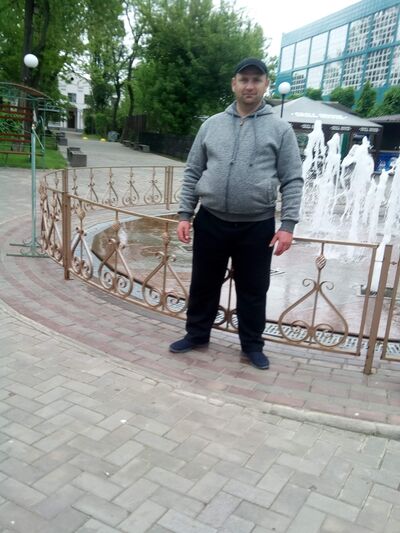  ,   Sasha, 41 ,   ,   