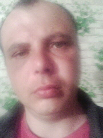  ,   Igor, 41 ,   