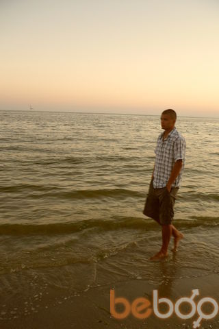  ,   Mihail, 35 ,   