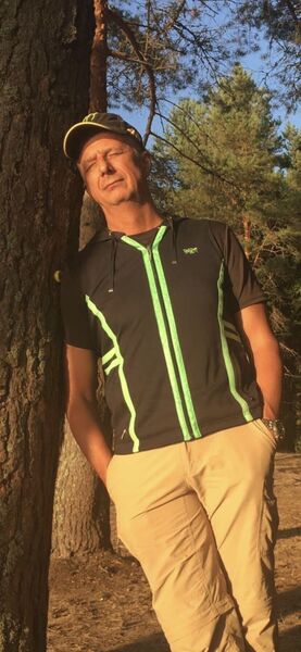  ,   Alex, 57 ,   ,   