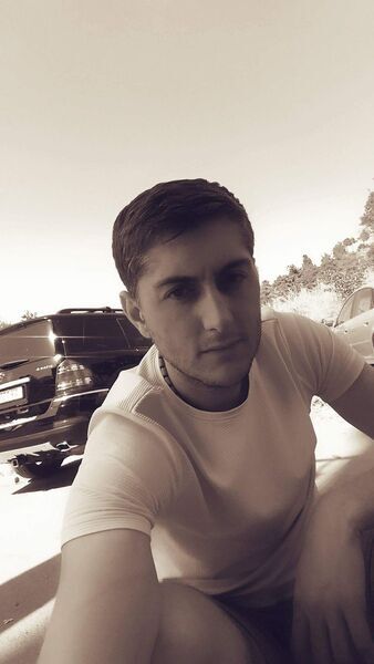  ,   Timur, 34 ,   