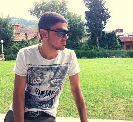  ,   Giga, 31 ,   ,   , c 