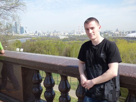  ,   Eduard, 27 ,   