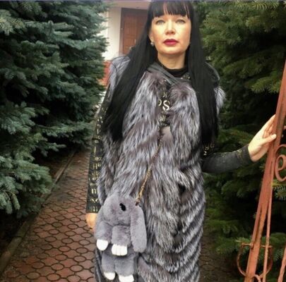  ,   Alla, 49 ,   ,   , c 