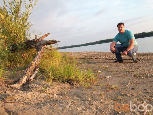  ,   Maikl, 40 ,  