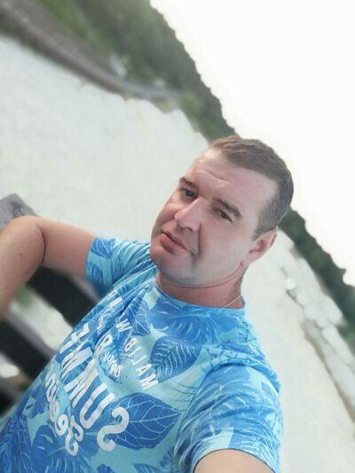  ,   Artur, 38 ,   ,   , c 