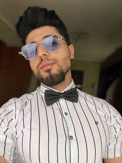  ,   Mustafa, 31 ,  