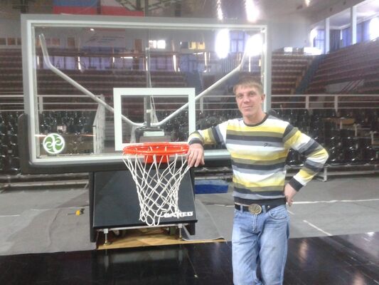  -,   Sergei, 35 ,   