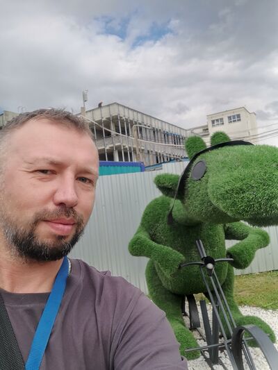  ,   Sergio, 36 ,   , 