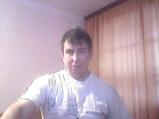  ,   Artur, 61 ,   