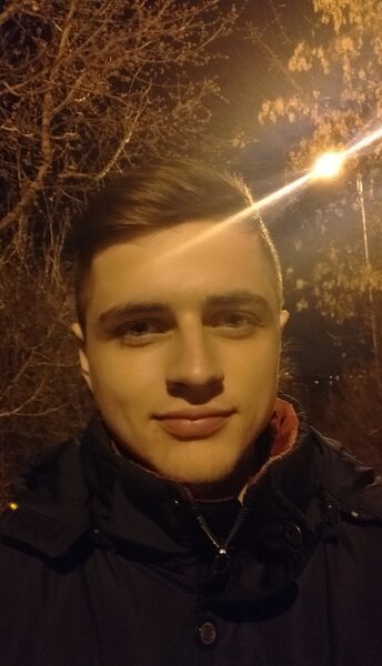  ,   Alan, 25 ,   ,   , c , 
