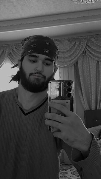  Hollywood,   James , 24 ,   ,   