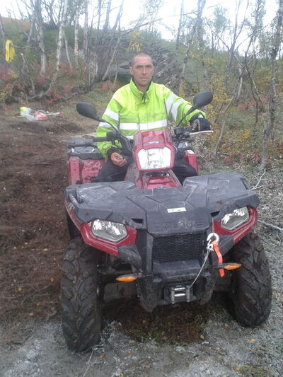  ,   Maks, 44 ,   ,   , c 