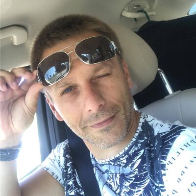  ,   Artem, 40 ,   ,   , c 