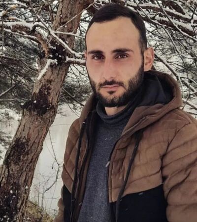  ,   Erik, 26 ,   ,   
