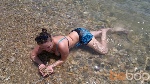  ,   Queen, 39 ,   