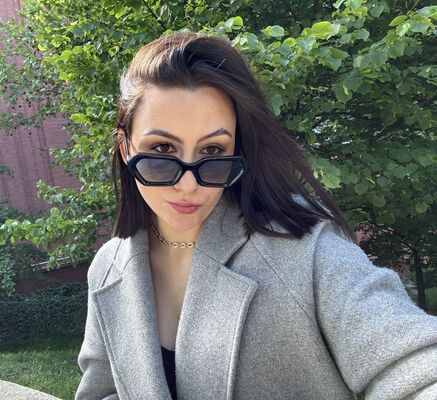  ,   Sofiya, 19 ,   ,   , c , 