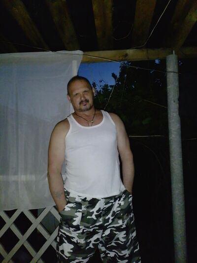  ,   Oleg, 49 ,   ,   